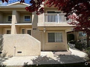 Building Photo - 859 Marlbank Pl