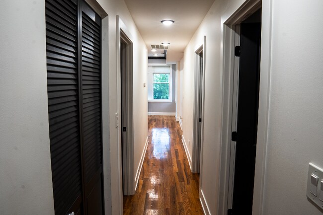 Foto del edificio - 6032 S Paulina St