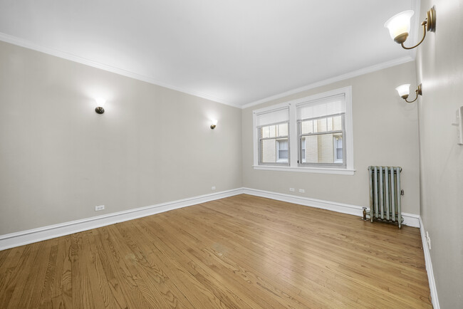 Building Photo - 1929 Grove Ave