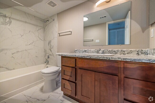Union Station - Baño 2HAB, 2BA - 1046SF - Union Station