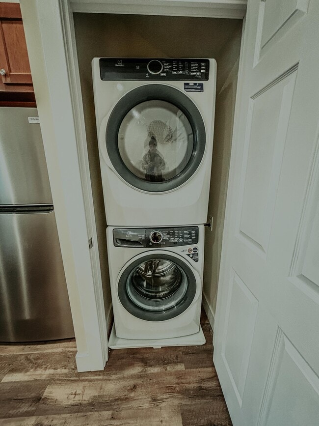 Building Photo - 50 Woodlawn Ave