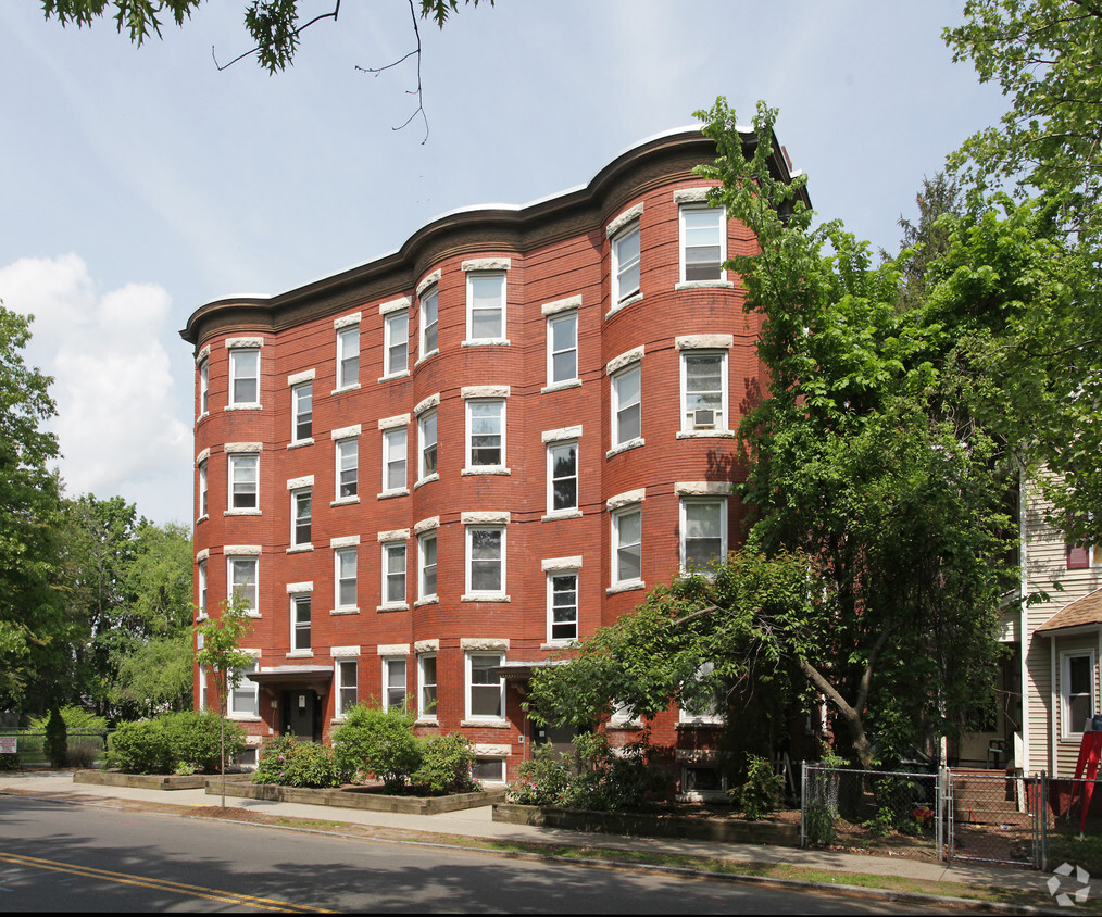 Building Photo - 91-93 Pine St