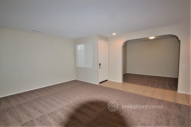 Building Photo - 40044 Costa Ct