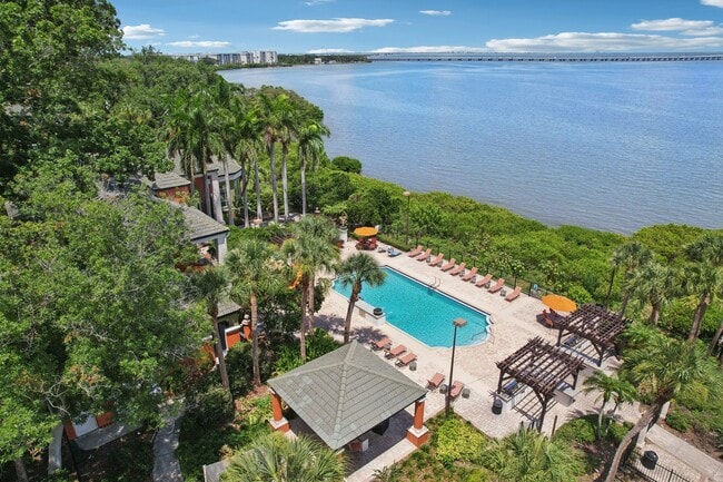 Photo - Bayside Arbors of Clearwater Apartments