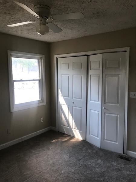 Foto del edificio - 2709 Penwood Pl