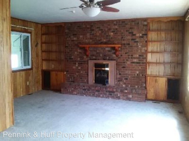 Building Photo - 5102 Flat Rock Dr