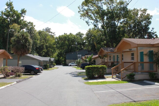 Building Photo - South West Cottages