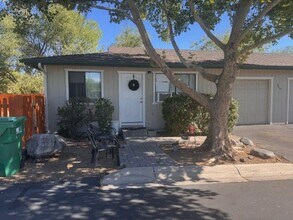 Building Photo - 3667 Grant Dr