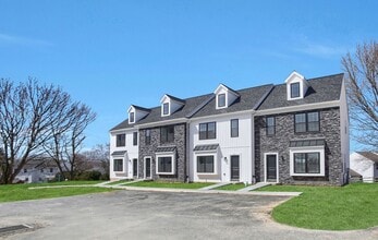Building Photo - 995 Old Elizabethtown Rd