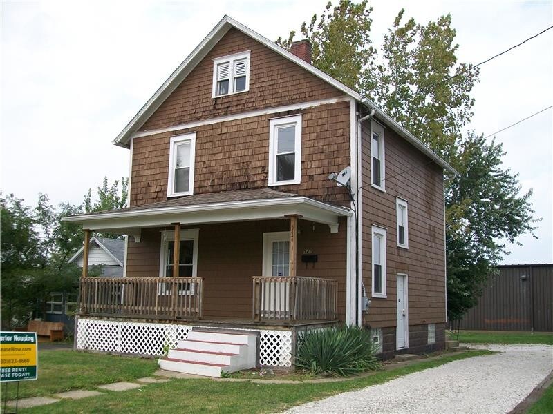 547 W Main St, Alliance, OH 44601 Room for Rent in Alliance, OH