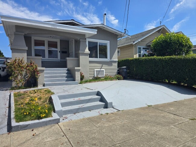 Upgraded Single Story Home in Oakland .... - Upgraded Single Story Home in Oakland ....