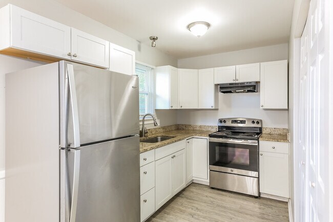 Foto del edificio - 122 Winterhaven Rd