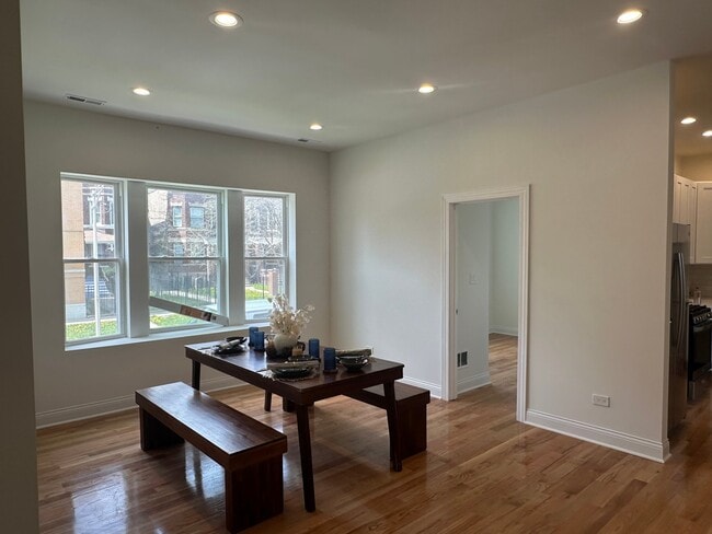 Foto del edificio - 5678 W Washington Blvd