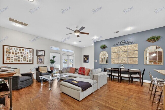 Foto del edificio - 5618 Lindell Ave