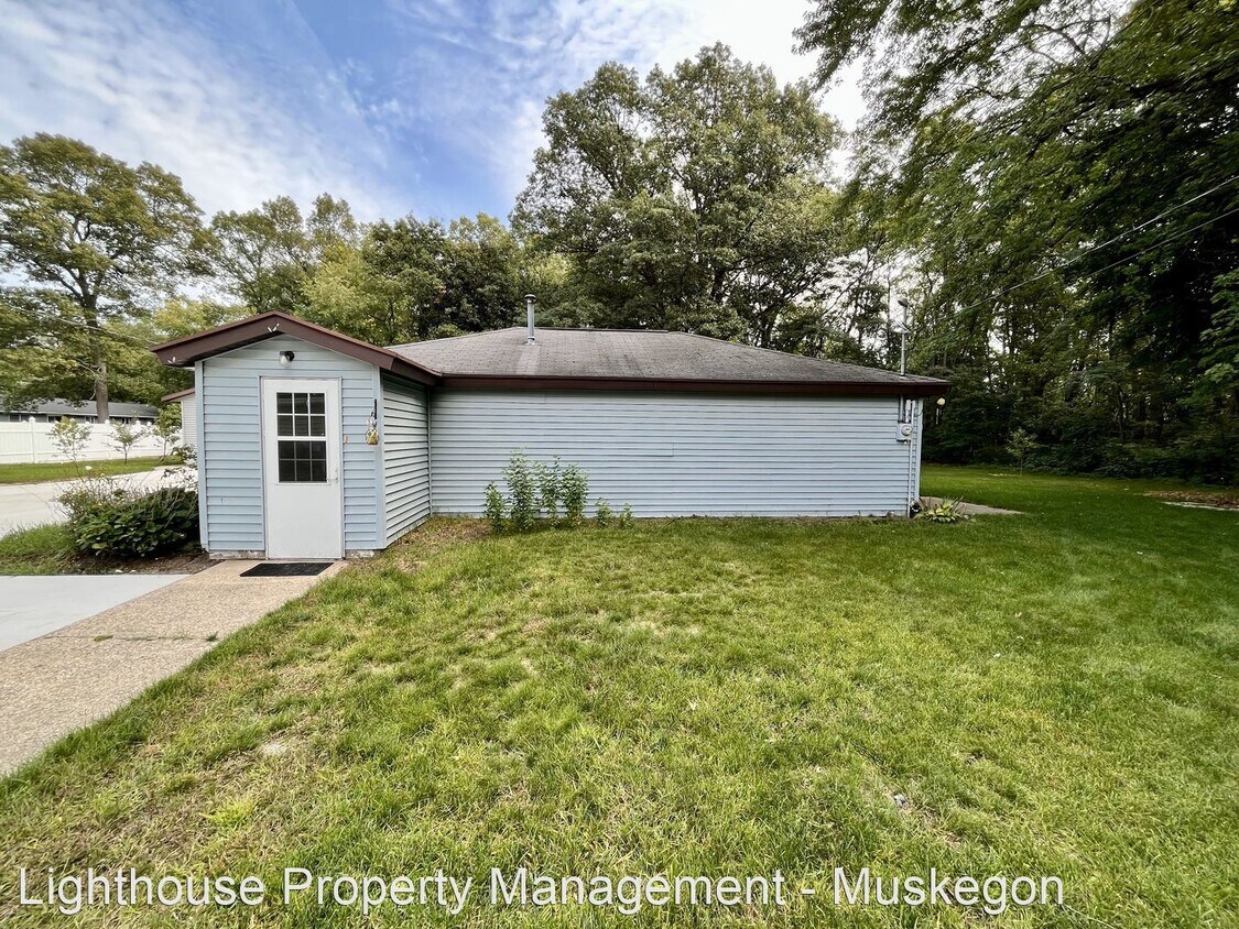 Primary Photo - 1 br, 1 bath House - 1275 Giles Rd