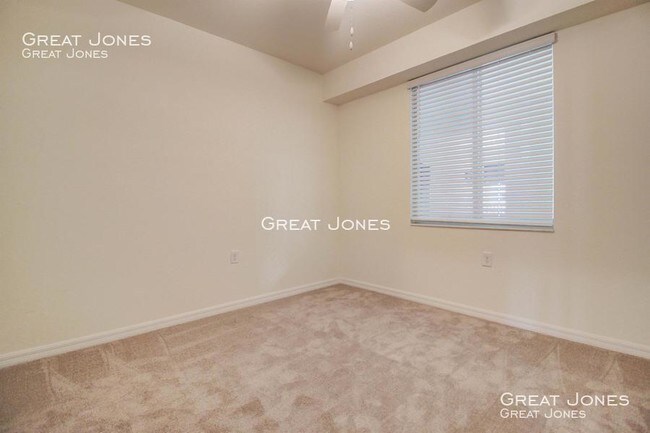 Foto del edificio - 910 Tidewater Shores Loop