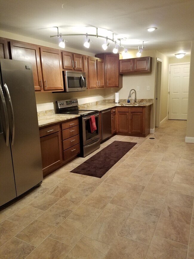 Building Photo - 89 Willow Ridge Ct