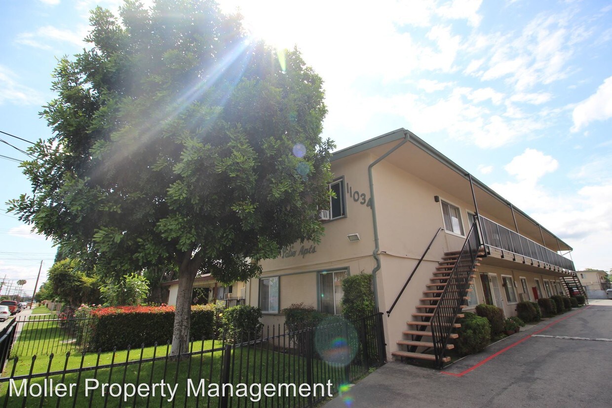 Foto principal - 11030-11034 Elliott Ave