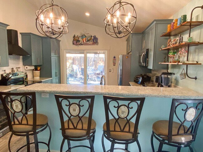 Foto del edificio - 800 Mahealani Pl