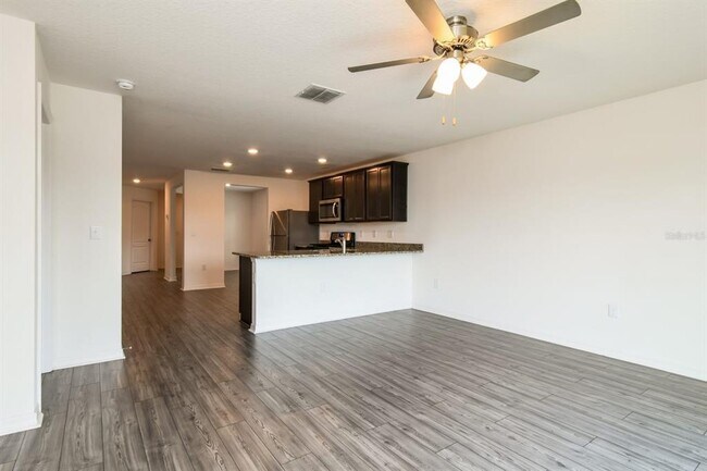 Foto del edificio - 505 Kensington View Dr