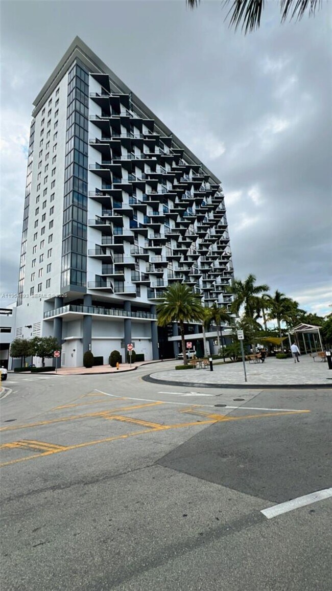 Foto del edificio - 5300 NW 85th Ave
