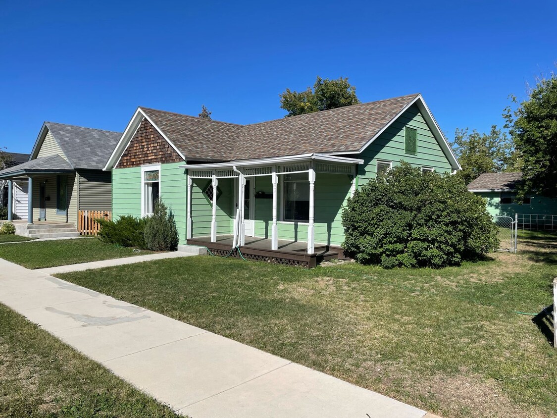 Primary Photo - 713 S 6th Street