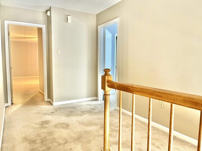 Building Photo - 5122 Stumberg Ln