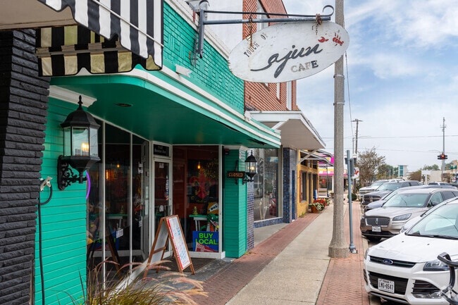 Enjoy local Cajun cuisine at the Cajun Cafe in downtown Nederland.
