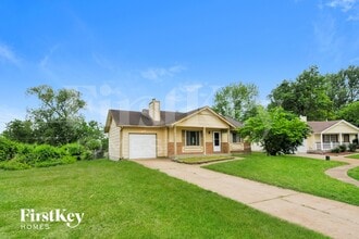 Building Photo - 2009 Monks Hollow Dr