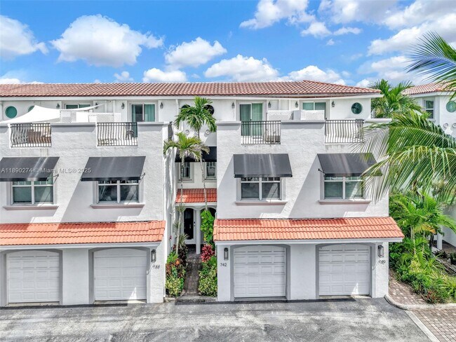 Foto del edificio - 742 NE 7th Ave