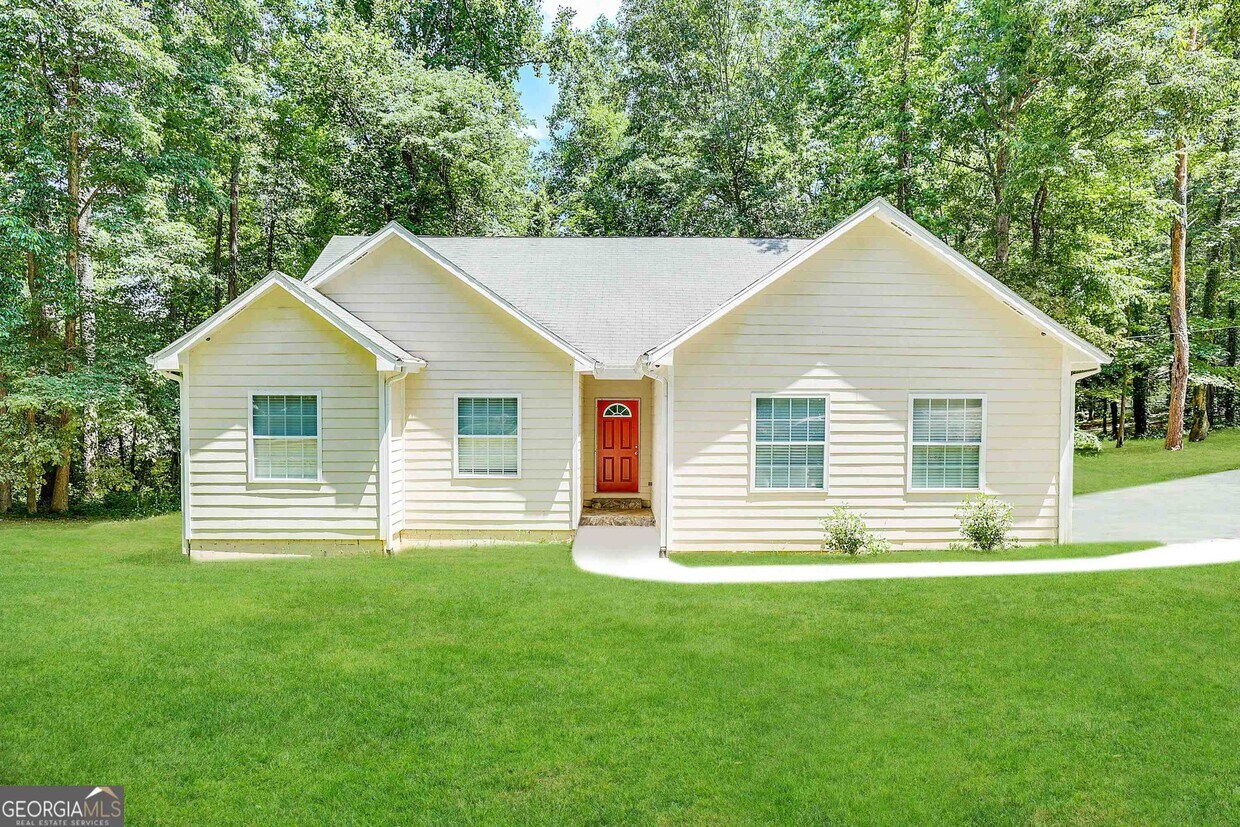 Foto principal - 246 Lakeview Dr