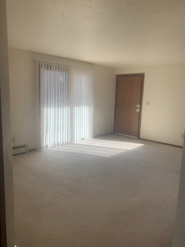 Foto del edificio - 1103 Anderson Dr