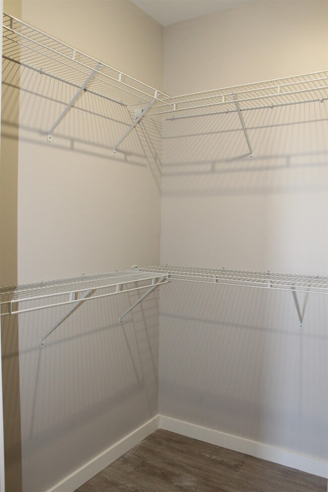 Building Photo - 540 Chestnut St