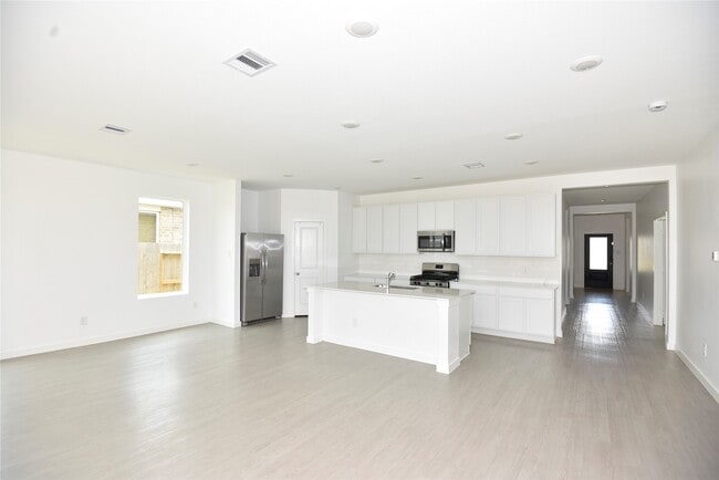 Building Photo - 16618 Texas Palmetto Wy