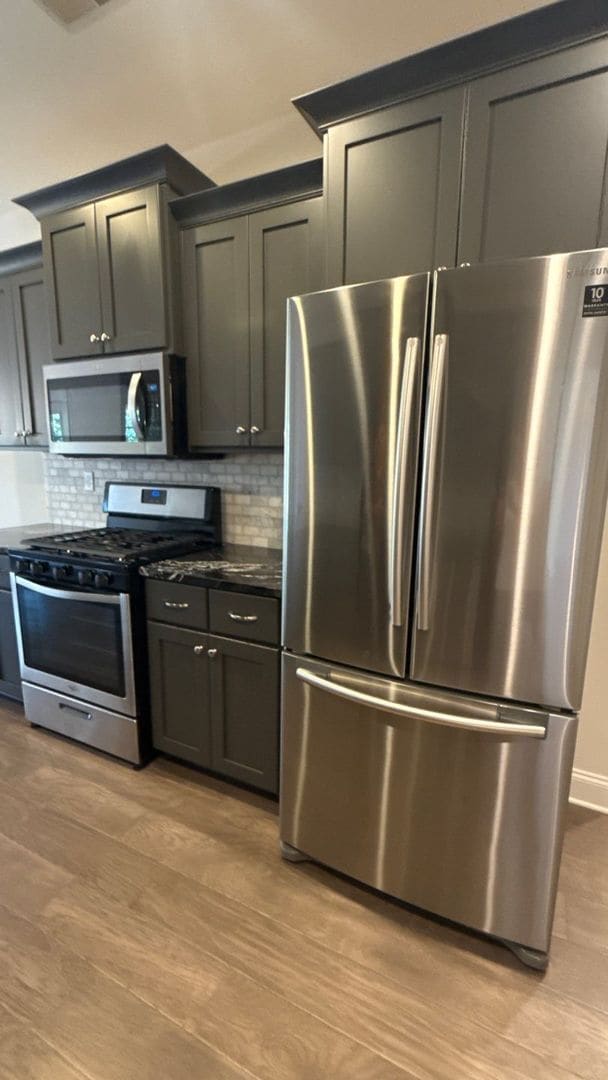 Building Photo - Beautiful 4 bedroom 2 bath home - Hernando...