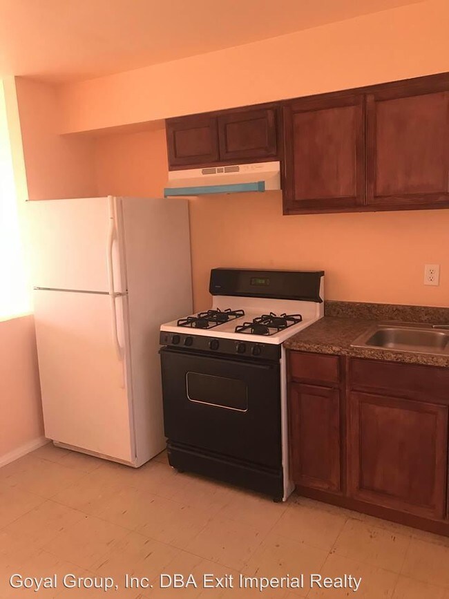 Foto del edificio - 228 N 7th St