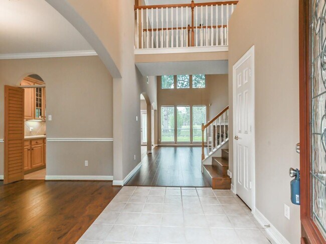 Building Photo - 81 La Costa Dr