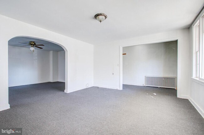 Foto del edificio - 6120 41st Ave