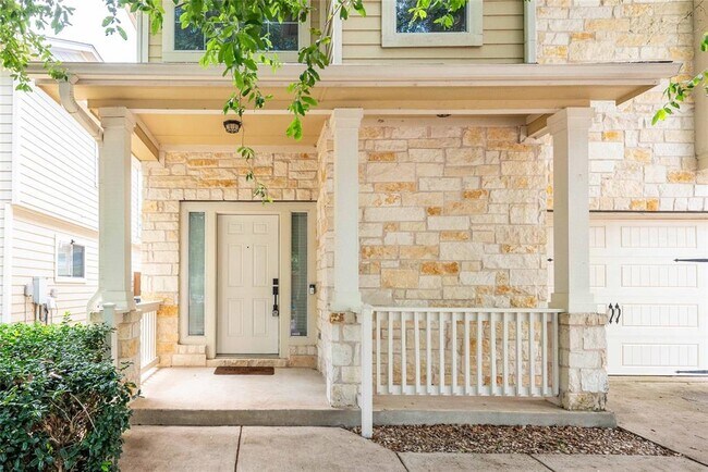 Foto del edificio - 10502 Wylie Dr