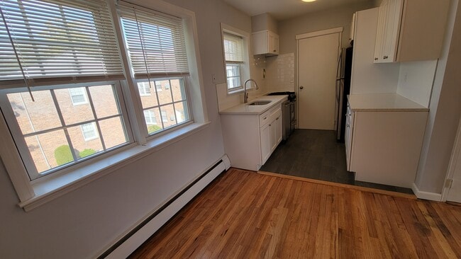 Kitchen-separate dining area - 143 Ridge Rd