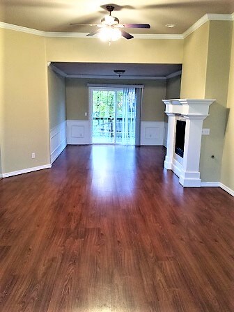 Photo - 1806 Knollcrest Cir House