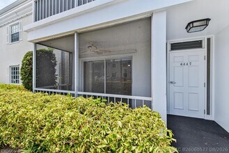 Building Photo - 6447 Bay Club Dr