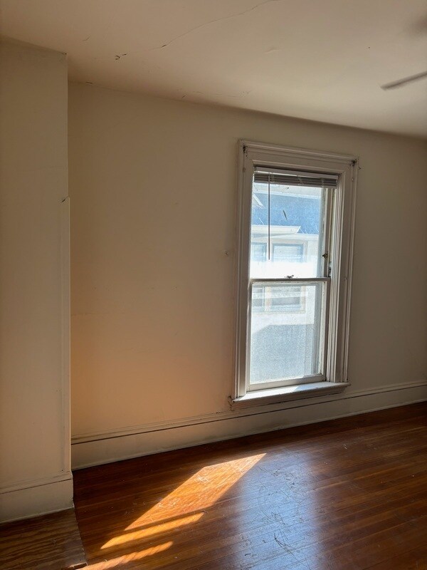 Foto del edificio - 129 E Gorham St