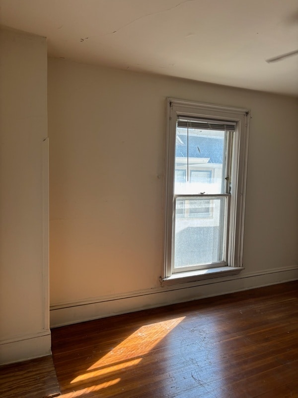 Building Photo - 129 E Gorham St
