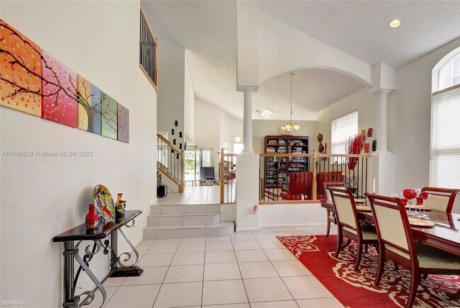 Building Photo - 4 br, 3 bath House - 17168 SW 49th Pl