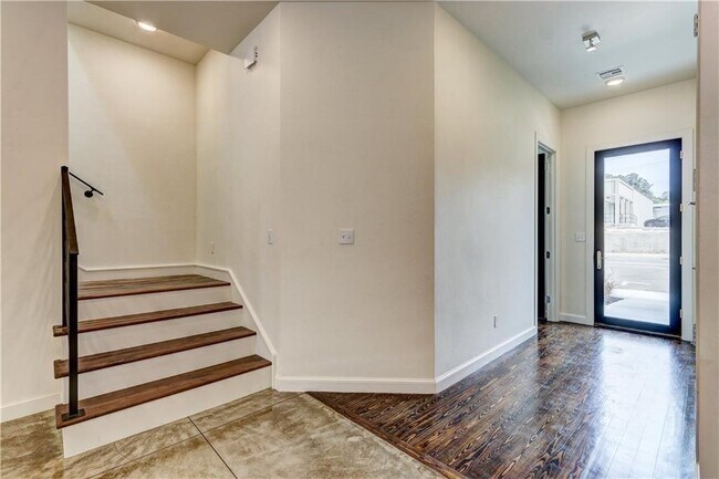 Foto del edificio - 616 NW 6th St