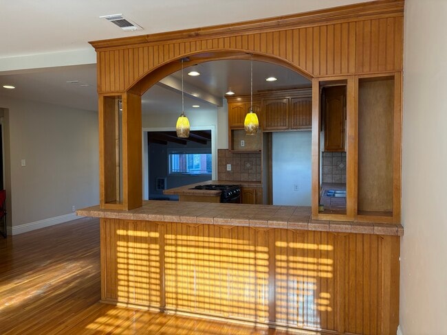 Foto del edificio - 4733 Levelside Ave