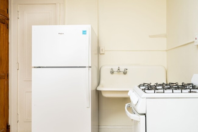 Interior Photo - 1910 1st Ave S