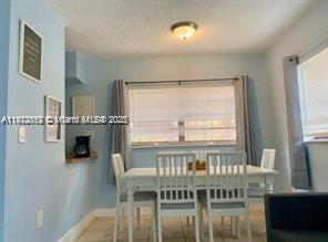 Foto del edificio - 1542 NW 35th St