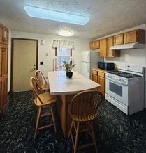 Building Photo - 175-177 Myrtle Ave